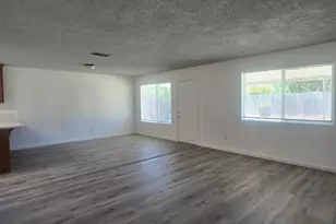 7900 Albion Way, Sacramento, CA 95832 - Photo 11
