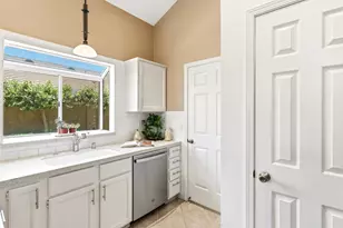 2100 Cobblestone Manor, Modesto, CA 95355 - Photo 23