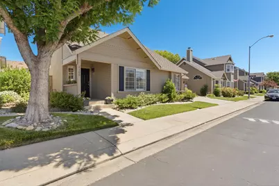 2100 Cobblestone Manor, Modesto, CA 95355 - Photo 7