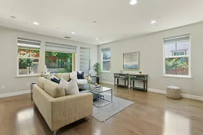 262 W Huntington Avenue, Mountain House, CA 95391 - Photo 9