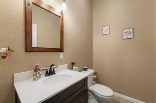 1350 Anacapri Dr, Manteca, CA 95336 - Photo 33