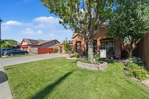1350 Anacapri Dr, Manteca, CA 95336 - Photo 3