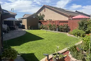 1350 Anacapri Dr, Manteca, CA 95336 - Photo 5