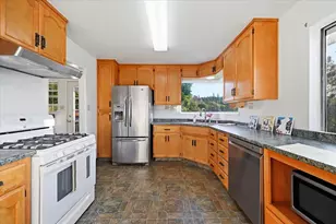 10284 Mystery Ln, Rough and Ready, CA 95975 - Photo 7