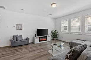 5301 E Commerce Way, Sacramento, CA 95835 - Photo 13