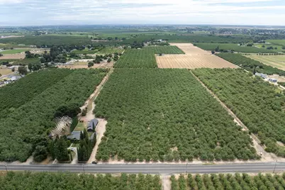 22342 Henry Road, Escalon, CA 95320 - Photo 1