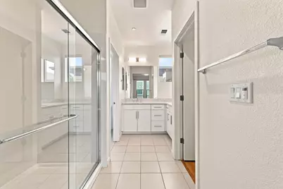 453 Crate Avenue, Sacramento, CA 95818 - Photo 31