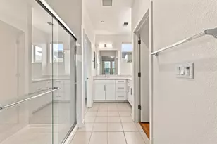 453 Crate Ave, Sacramento, CA 95818 - Photo 31