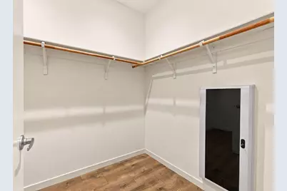 453 Crate Avenue, Sacramento, CA 95818 - Photo 35