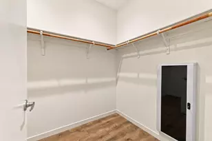 453 Crate Ave, Sacramento, CA 95818 - Photo 35