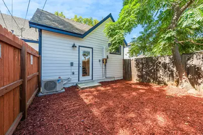 3609 20th Avenue, Sacramento, CA 95820 - Photo 45