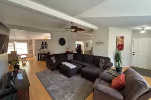 10273 Holcomb Dr, Grass Valley, CA 95949 - Photo 5