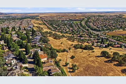 1094 Via Treviso, El Dorado Hills, CA 95762 - Photo 21
