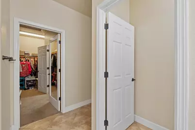 1384 Arbor Brook Dr, Manteca, CA 95336 - Photo 17