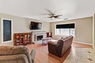 6511 Mossview Way, Citrus Heights, CA 95621 - Photo 3