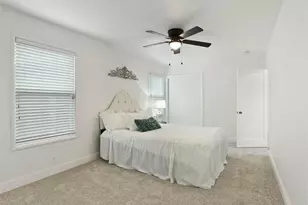 32 E McKenzie Ave, Stockton, CA 95204 - Photo 17
