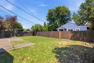 5631 25th St, Sacramento, CA 95822 - Photo 27