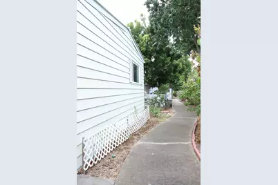 Vineyard Avenue #35, Pleasanton, CA 94566 - Photo 9