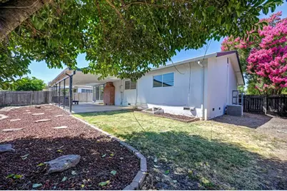 5822 Hemlock Street, Sacramento, CA 95841 - Photo 37