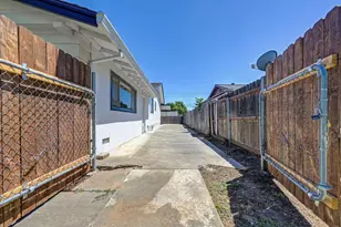 5822 Hemlock St, Sacramento, CA 95841 - Photo 41