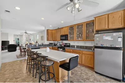 8888 Billfish Way, Sacramento, CA 95828 - Photo 21