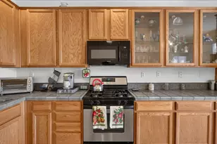 8888 Billfish Way, Sacramento, CA 95828 - Photo 19