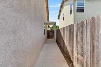 8888 Billfish Way, Sacramento, CA 95828 - Photo 39