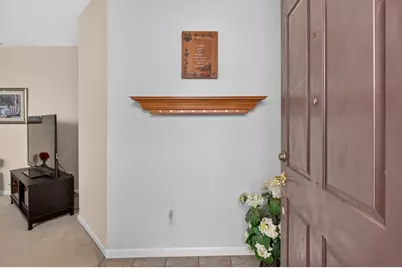8888 Billfish Way, Sacramento, CA 95828 - Photo 7