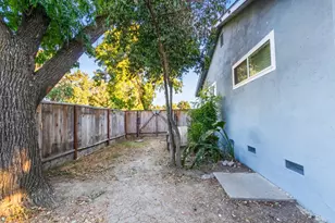 902 Granada, Los Banos, CA 93635 - Photo 19