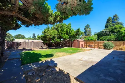 1547 Maddux Avenue, Modesto, CA 95358 - Photo 37