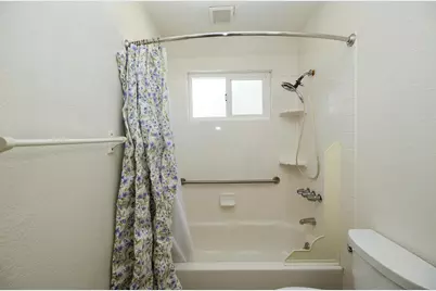 1547 Maddux Avenue, Modesto, CA 95358 - Photo 25