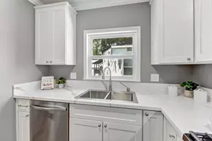 2539 Clay St, Sacramento, CA 95815 - Photo 11
