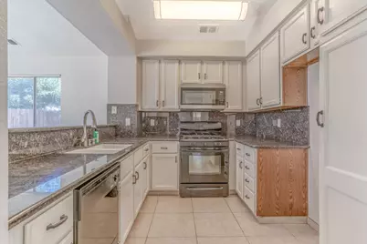 6024 Creek Bend Drive, Riverbank, CA 95367 - Photo 11