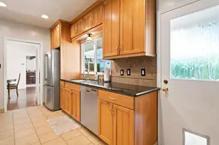 36 W Pine St, Stockton, CA 95204 - Photo 25