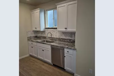 9902 Del Surf Lane, Elk Grove, CA 95757 - Photo 11
