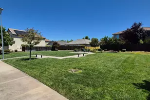 9902 Del Surf Ln, Elk Grove, CA 95757 - Photo 39