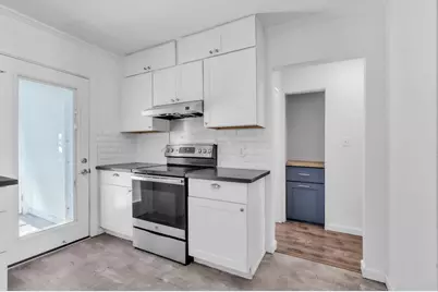 3211 32nd St, Sacramento, CA 95817 - Photo 11
