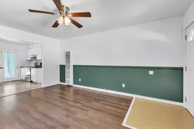 3211 32nd St, Sacramento, CA 95817 - Photo 7