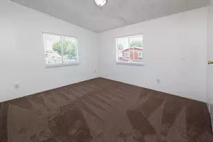 E Ave I, Lancaster, CA 93535 - Photo 19