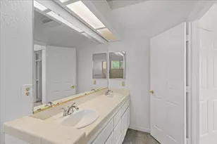 1770 Birchwood Ln, Tracy, CA 95376 - Photo 11