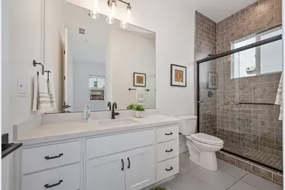 3017 Bedford Falls Way, Sacramento, CA 95818 - Photo 37