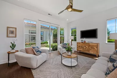 3017 Bedford Falls Way, Sacramento, CA 95818 - Photo 9