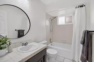 1542 Greenwood Way, Los Banos, CA 93635 - Photo 19
