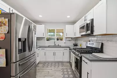 1000 Hawthorne Avenue, Modesto, CA 95350 - Photo 7