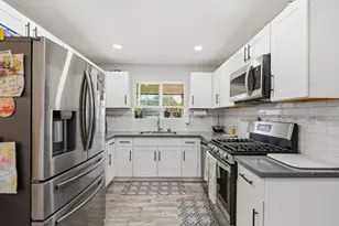 1000 Hawthorne Ave, Modesto, CA 95350 - Photo 7