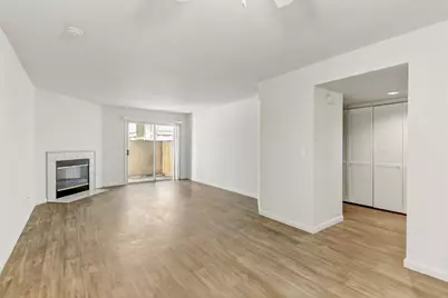 5875 Gloria Drive #7, Sacramento, CA 95822 - Photo 11