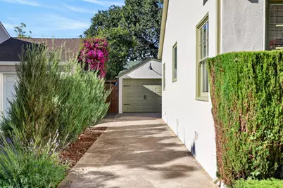 929 Swanston Dr, Sacramento, CA 95818 - Photo 55