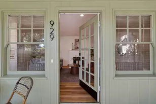 929 Swanston Dr, Sacramento, CA 95818 - Photo 9