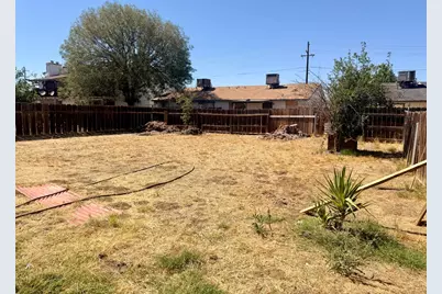 545 E Valley Street, Coalinga, CA 93210 - Photo 3