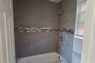 8043 Grenoble Way, Stockton, CA 95210 - Photo 7